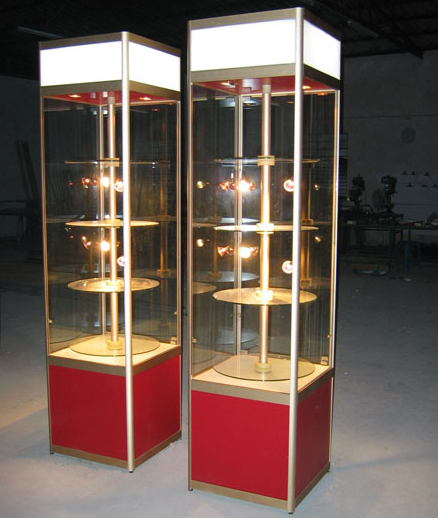 鈦合金四角旋轉展柜